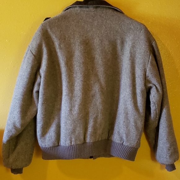 HOST PICK 😊 Manhatten Grey Wool Winter Jacket Sz 40M Like New! - Picture 5 of 8